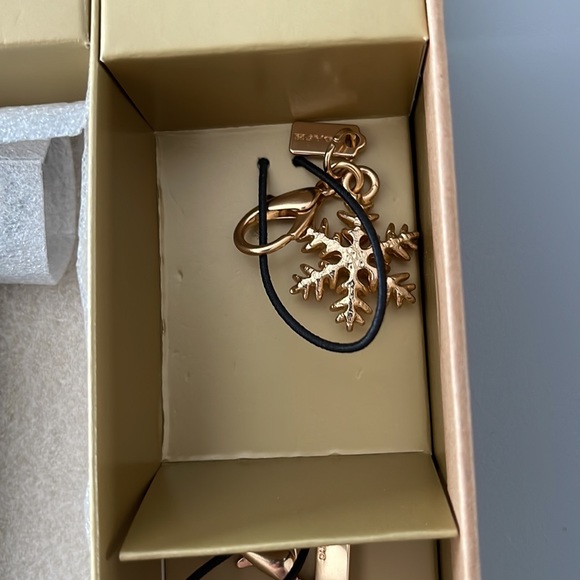 Coach Boxed Corner Zip Wristlet - Picture 6 of 9